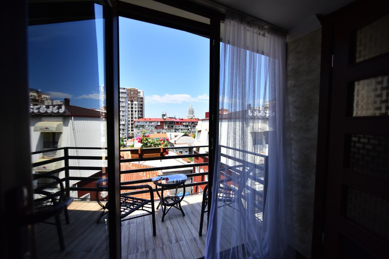Hotel Phaliashvili บาทูมิ ภายนอก รูปภาพ