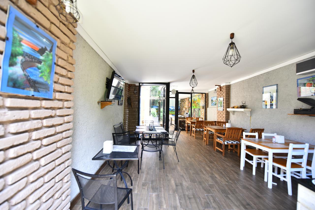 Hotel Phaliashvili บาทูมิ ภายนอก รูปภาพ