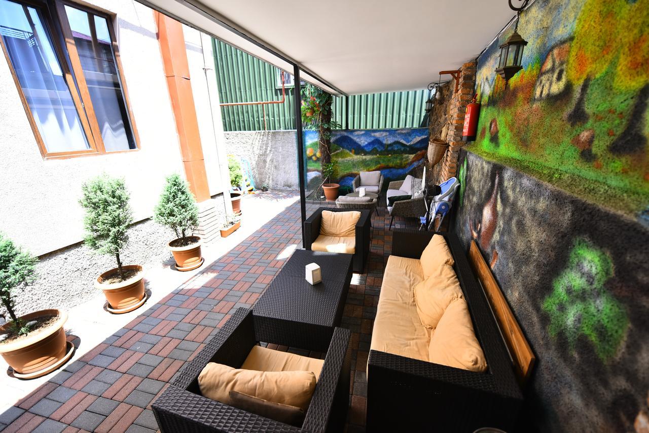Hotel Phaliashvili บาทูมิ ภายนอก รูปภาพ