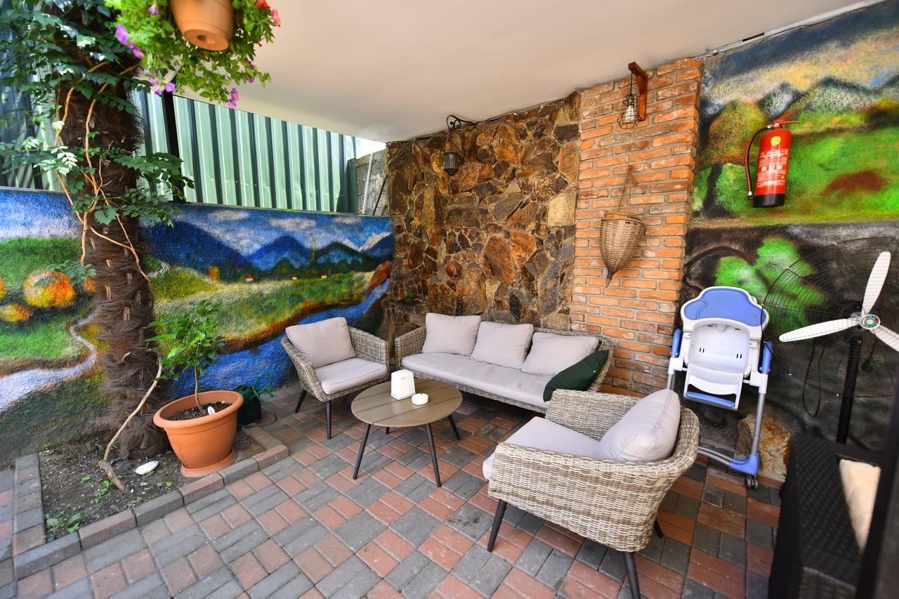 Hotel Phaliashvili บาทูมิ ภายนอก รูปภาพ