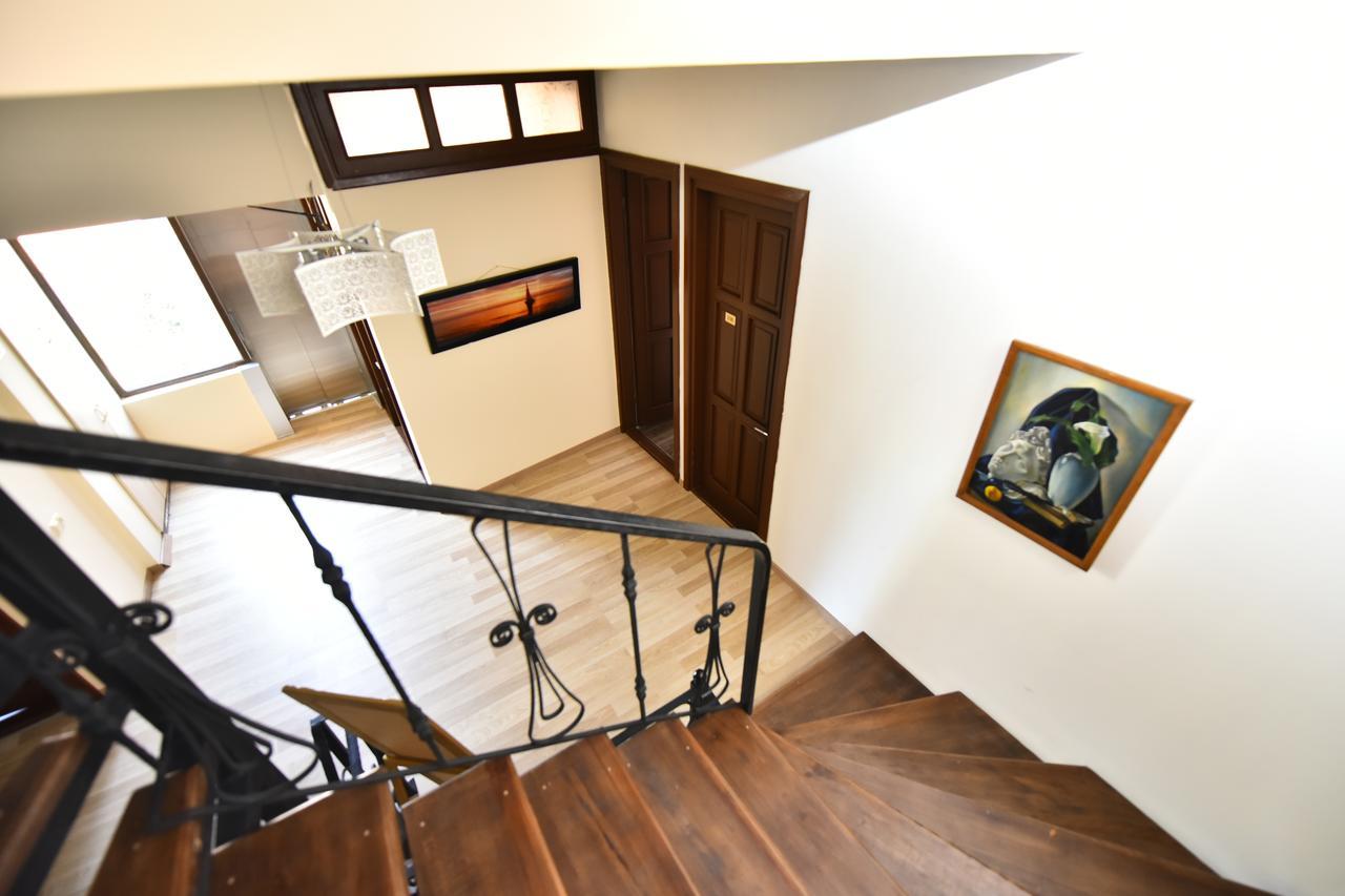 Hotel Phaliashvili บาทูมิ ภายนอก รูปภาพ