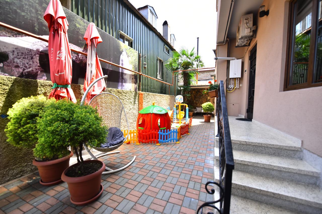 Hotel Phaliashvili บาทูมิ ภายนอก รูปภาพ